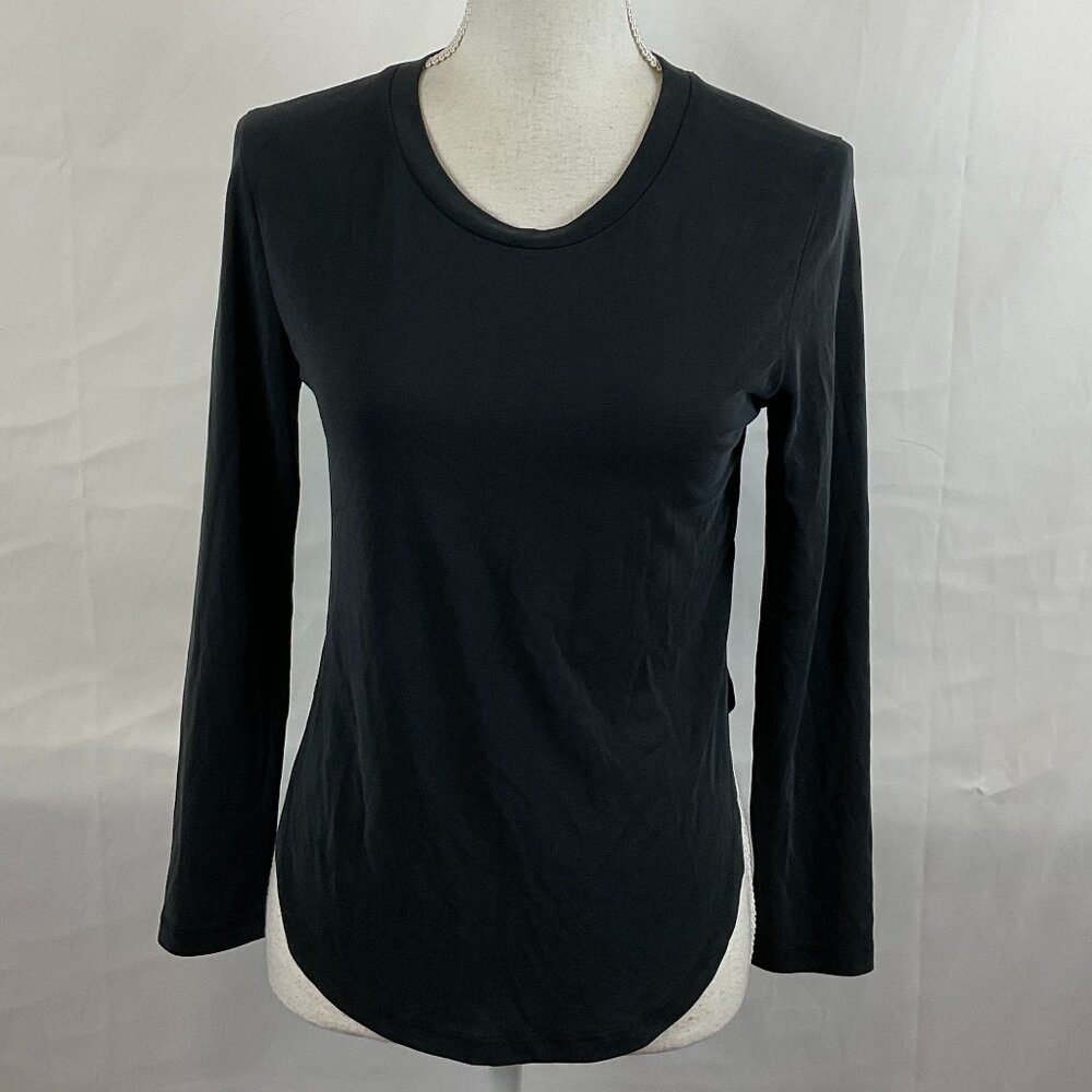 Oak + Fort Top S Black Long Sleeve Rounded Hem
